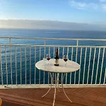 Isola Bella Sea-view 公寓