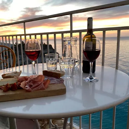 Isola Bella Sea-view * טרופאה