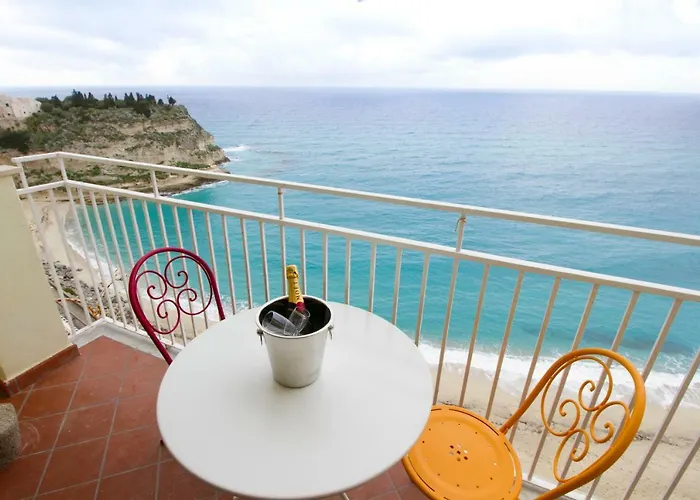 Lägenhet Isola Bella Sea-view *